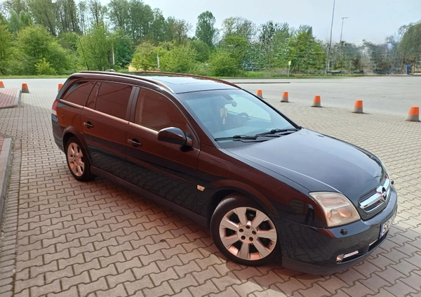 Opel Vectra cena 10500 przebieg: 246929, rok produkcji 2004 z Rybnik małe 781